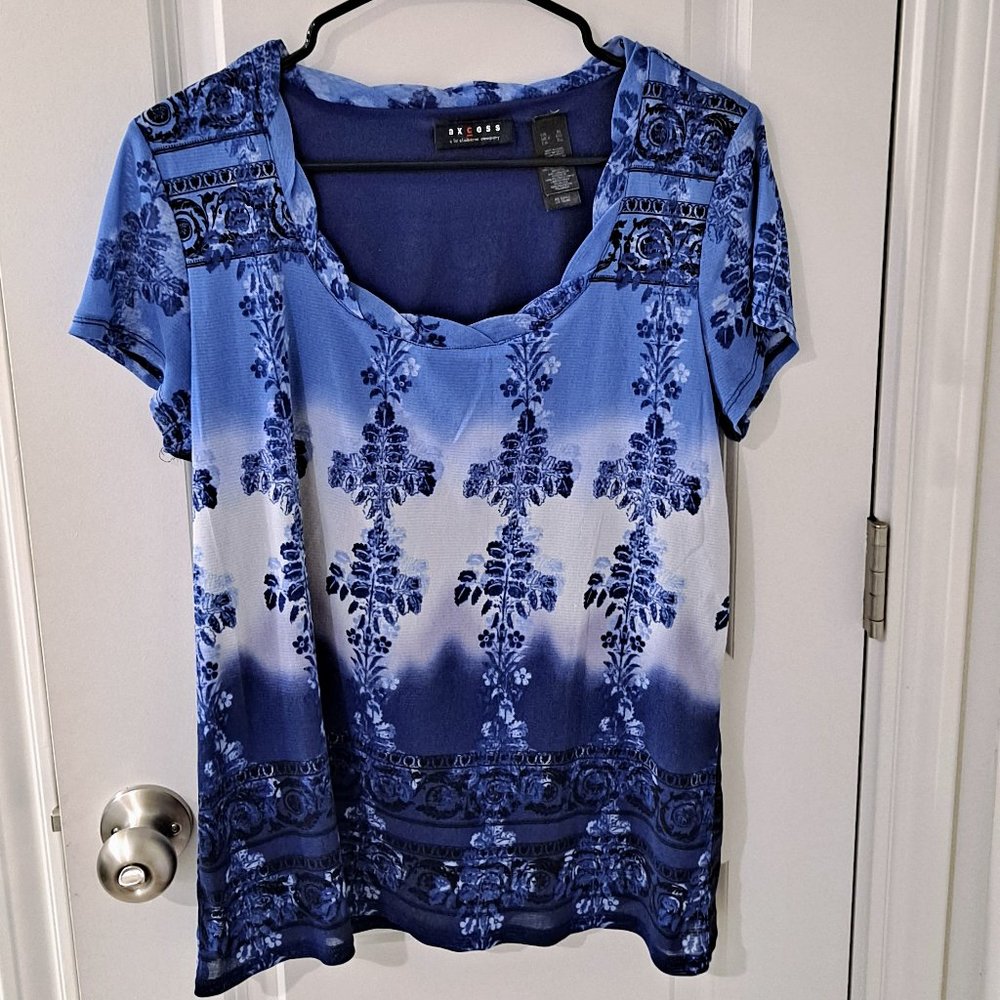 Axcess Women's Top, Short Sleeve, Blue, Liz Claiborne, XL